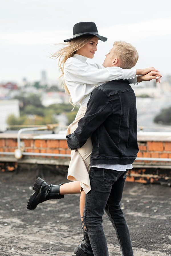 What awaits you in the playstation mystery box?